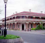 Jens Town Hall Hotel - Holiday Jervis Bay