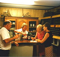 Amarillo Vines - Holiday Jervis Bay