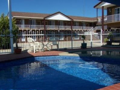 Albury Classic Motor Inn - Holiday Jervis Bay 5