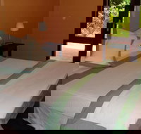 The Lounging Lizard - Holiday Jervis Bay