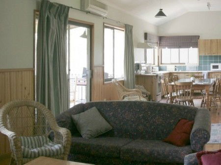 Glen Ayr Cottages - Holiday Jervis Bay 4