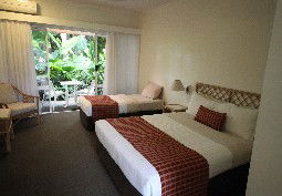 Mackays Mission Beach - Holiday Jervis Bay 1