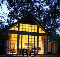 Bygone Beautys Cottages - Holiday Jervis Bay