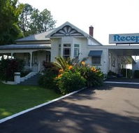 Colonial Court Motor Inn - Holiday Jervis Bay