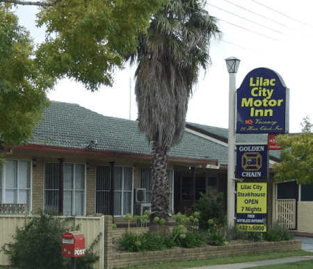 Lilac City Motor Inn & Streakhouse - Holiday Jervis Bay 0