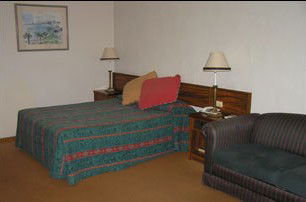 Seaton Arms Motor Inn - Holiday Jervis Bay 0
