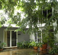 Rum Jungle Bungalows - Holiday Jervis Bay