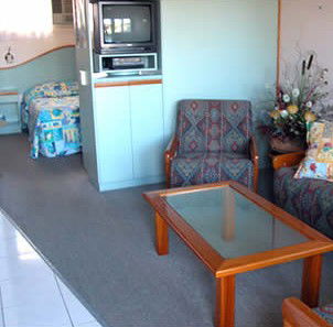 Caloundra Suncourt Motel - Holiday Jervis Bay 3