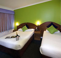 Ibis Styles Perth - Holiday Jervis Bay