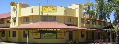Todd Tavern - Holiday Jervis Bay 0