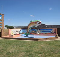 The Big Trout Motor Inn - Holiday Jervis Bay