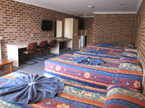 The Big Trout Motor Inn - Holiday Jervis Bay 1