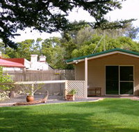 Shiralea Country Cottage - Holiday Jervis Bay