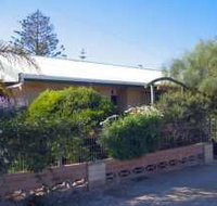 Smoky Bay Seaside Cottage - Holiday Jervis Bay