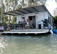 The Murray Dream Self Contained Moored Houseboat - Holiday Jervis Bay