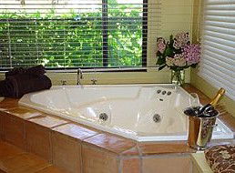 Treetops Bed & Breakfast - Holiday Jervis Bay 1