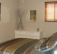 Luxury Vineyard Cottage on Pike River Lyrup - Holiday Jervis Bay