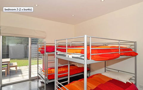 Seagulls At Hayborough - Holiday Jervis Bay 2