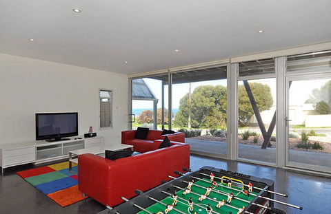 Seagulls At Hayborough - Holiday Jervis Bay 4