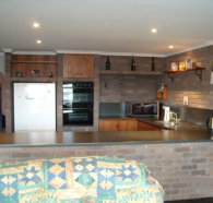 Three Hut Point Waterfront Accommodation - Holiday Jervis Bay