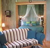 Crater Lakes Rainforest Cottages - Holiday Jervis Bay