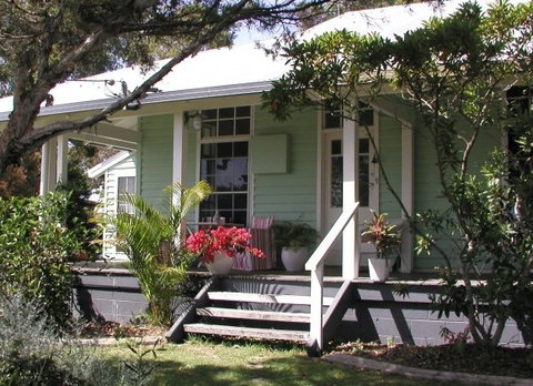 Huskisson Bed & Breakfast - Holiday Jervis Bay 0