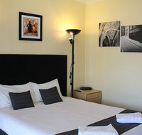 Taree Highway Motor Inn - Holiday Jervis Bay