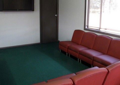Cables Lodge Accommodation - Holiday Jervis Bay 2