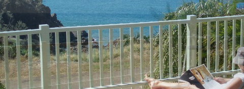 Seascape Holiday Home - Holiday Jervis Bay 0