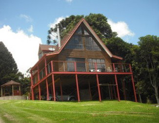 Alpine Lodge - Holiday Home - Holiday Jervis Bay 0