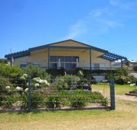 Emu Bay Lodge - Holiday Jervis Bay