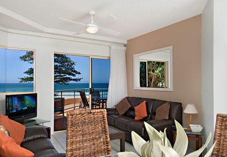 Coolum Baywatch Resort - Holiday Jervis Bay 2