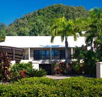 Comfort Inn  Suites Trinity Beach Club - Holiday Jervis Bay