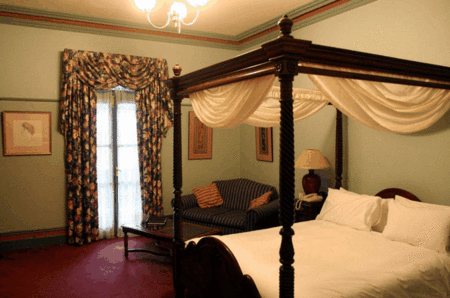 The Yarra Glen Grand Hotel - Holiday Jervis Bay