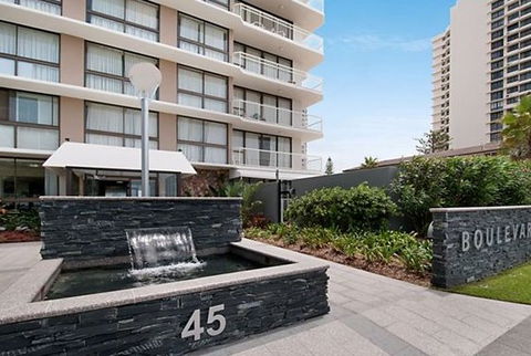 Boulevard Towers - Holiday Jervis Bay 2