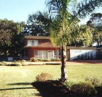 Seaview Holiday Apartments - Holiday Jervis Bay