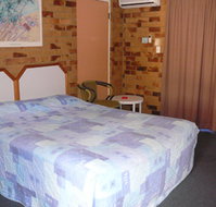 Bribie Island Waterways Motel - Holiday Jervis Bay