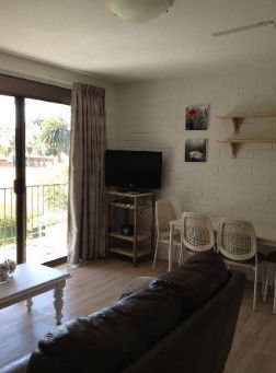 Aquarius Holiday Apartments - Holiday Jervis Bay 2