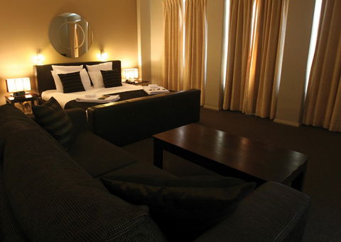 The Clarendon Hotel - Holiday Jervis Bay 1