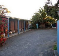 La Cochon Rose Motel amp Art Gallery - Holiday Jervis Bay