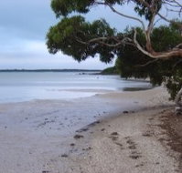 Stanley Lakeside Spa Cabins - Holiday Jervis Bay