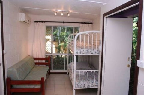 Shambhala Retreat Magnetic Island Cottages - Holiday Jervis Bay 3