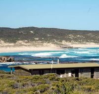 Hanson Bay Cabins - Holiday Jervis Bay