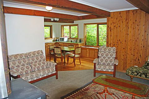 Woodlands Retreat - Holiday Jervis Bay 7