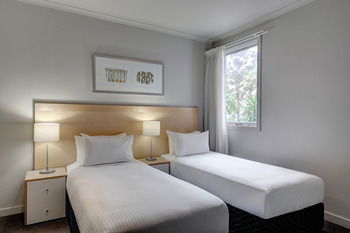 Adina Apartment Hotel Chippendale - Holiday Jervis Bay 8