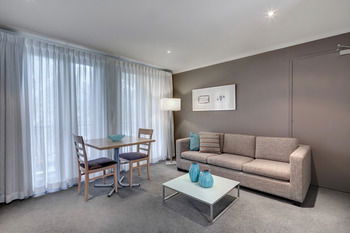 Adina Apartment Hotel Chippendale - Holiday Jervis Bay 16