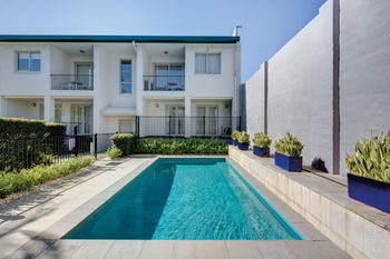 Adina Apartment Hotel Chippendale - Holiday Jervis Bay 19