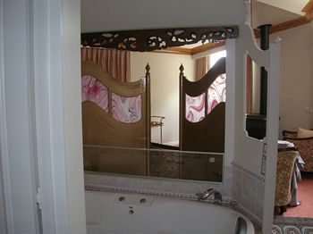 A Camelot Tower & Penthouse - Holiday Jervis Bay 19
