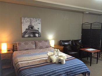 Box Hill Studios At Canterbury Gardens - Holiday Jervis Bay 12