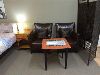 Box Hill Studios At Canterbury Gardens - Holiday Jervis Bay 21